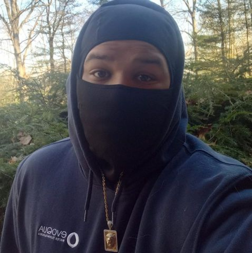 Meet your Posher, Elijah